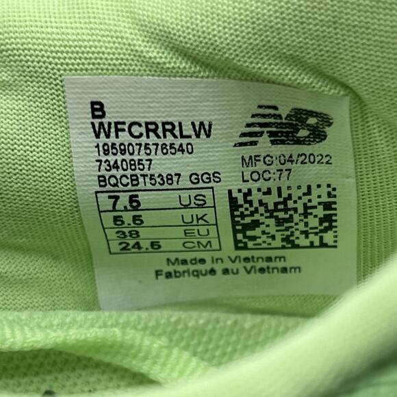 New Balance FuelCell SuperComp Pacer Shoes Women Size 7.5 Green Running Sneakers - Picture 8 of 8